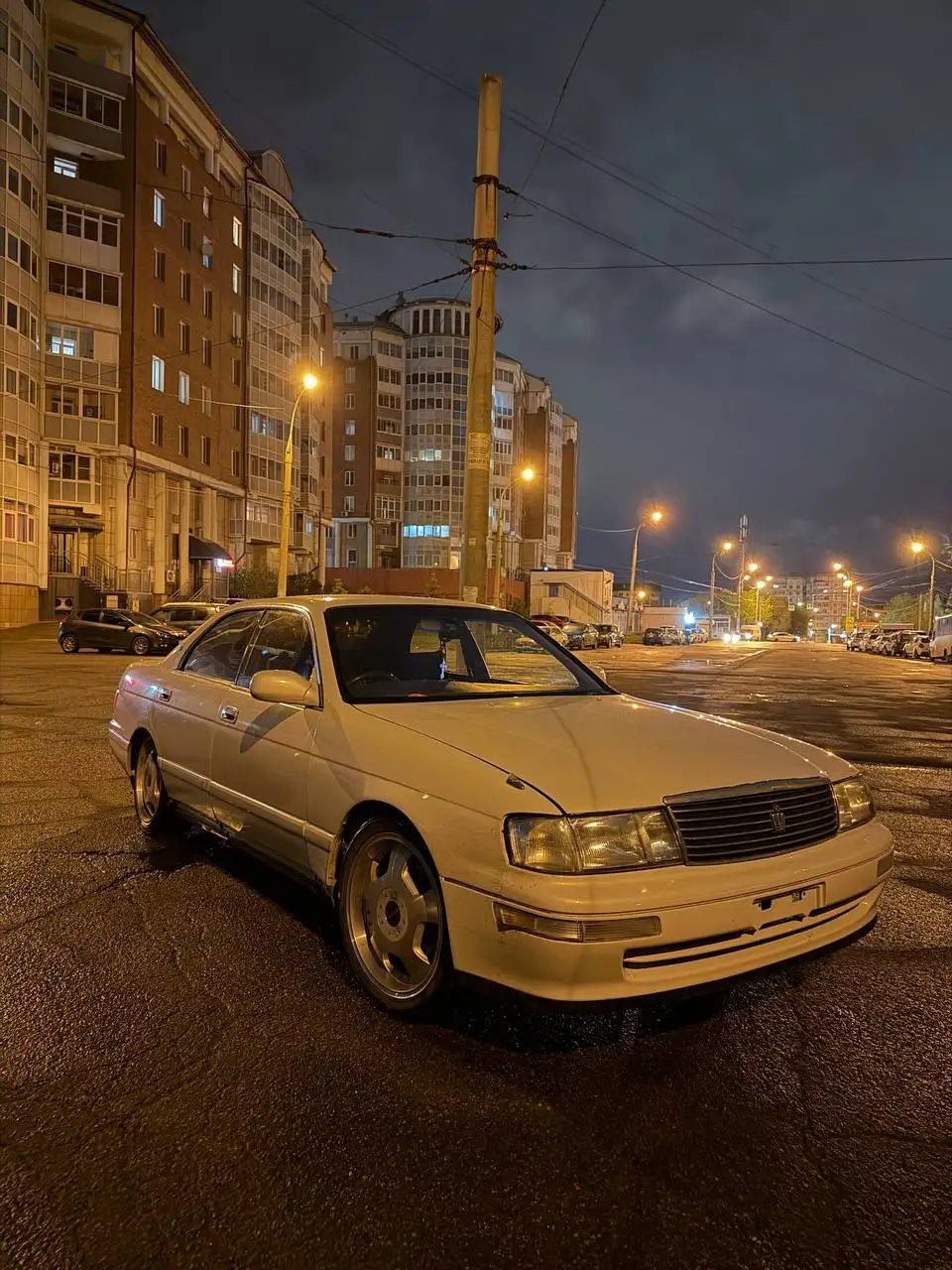 Продам Toyota Crown 141 - Легковые автомобили (Авто) в Иркутск