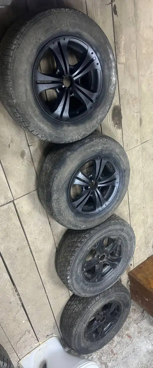 Резина докат R15 5/114/5.114.3 комплект - Шины и диски (Авто) в Иркутск