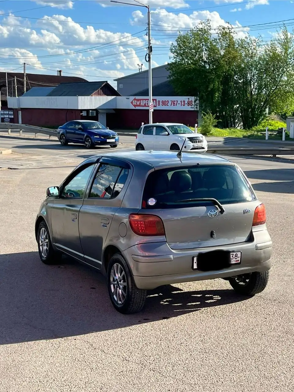 Продам Toyota Vitz - Легковой автомобиль (Авто) в Иркутск