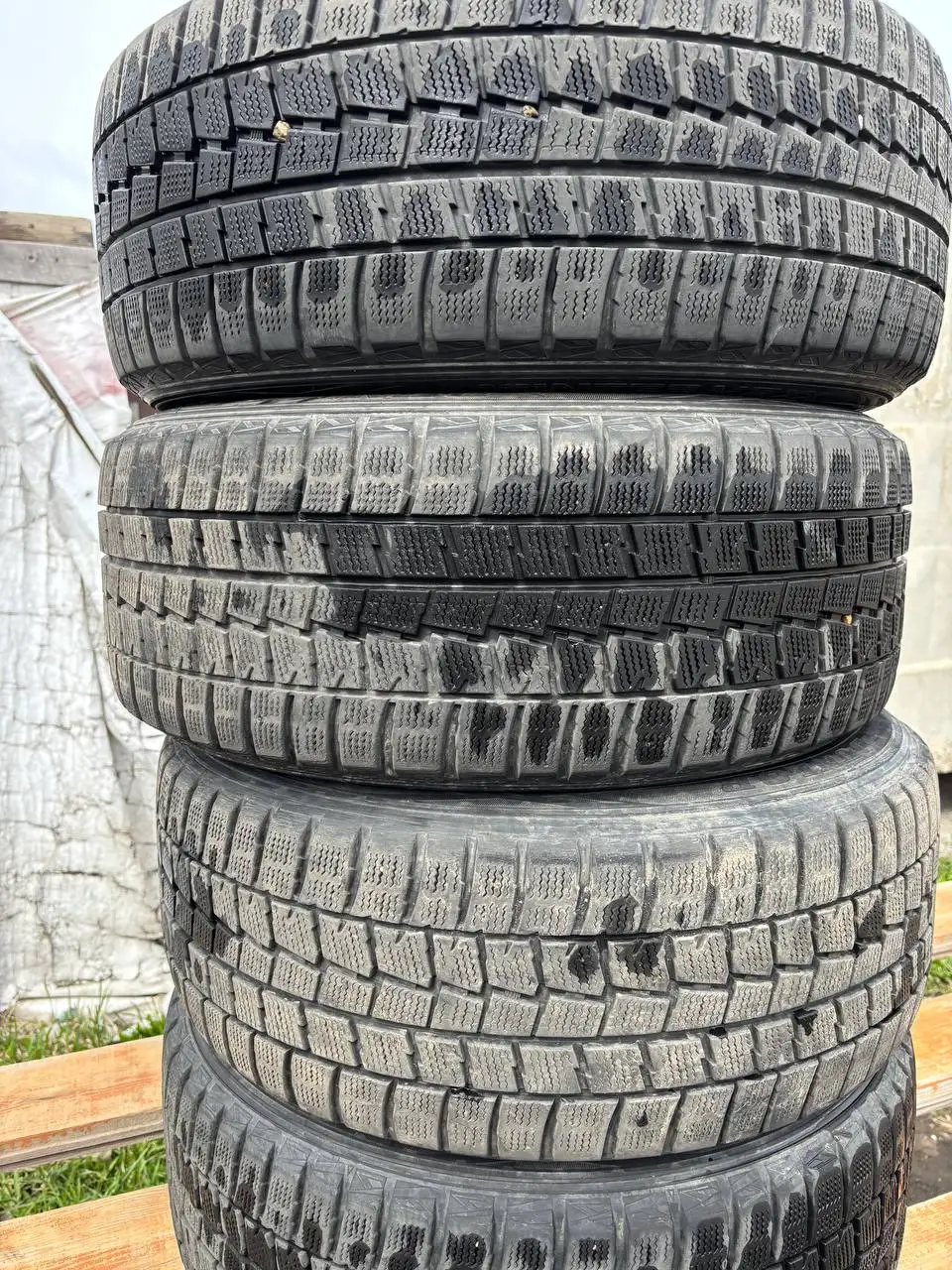 Зимние шины 225/50 R17 - Авто в Иркутск