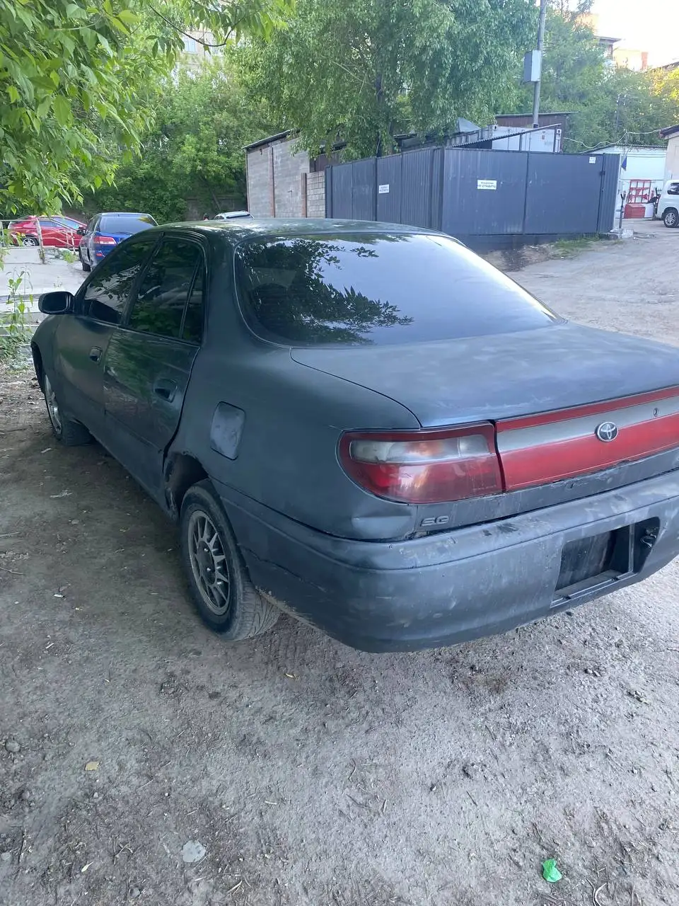 Toyota Карина 1993 года - Легковые автомобили (Авто) в Иркутск