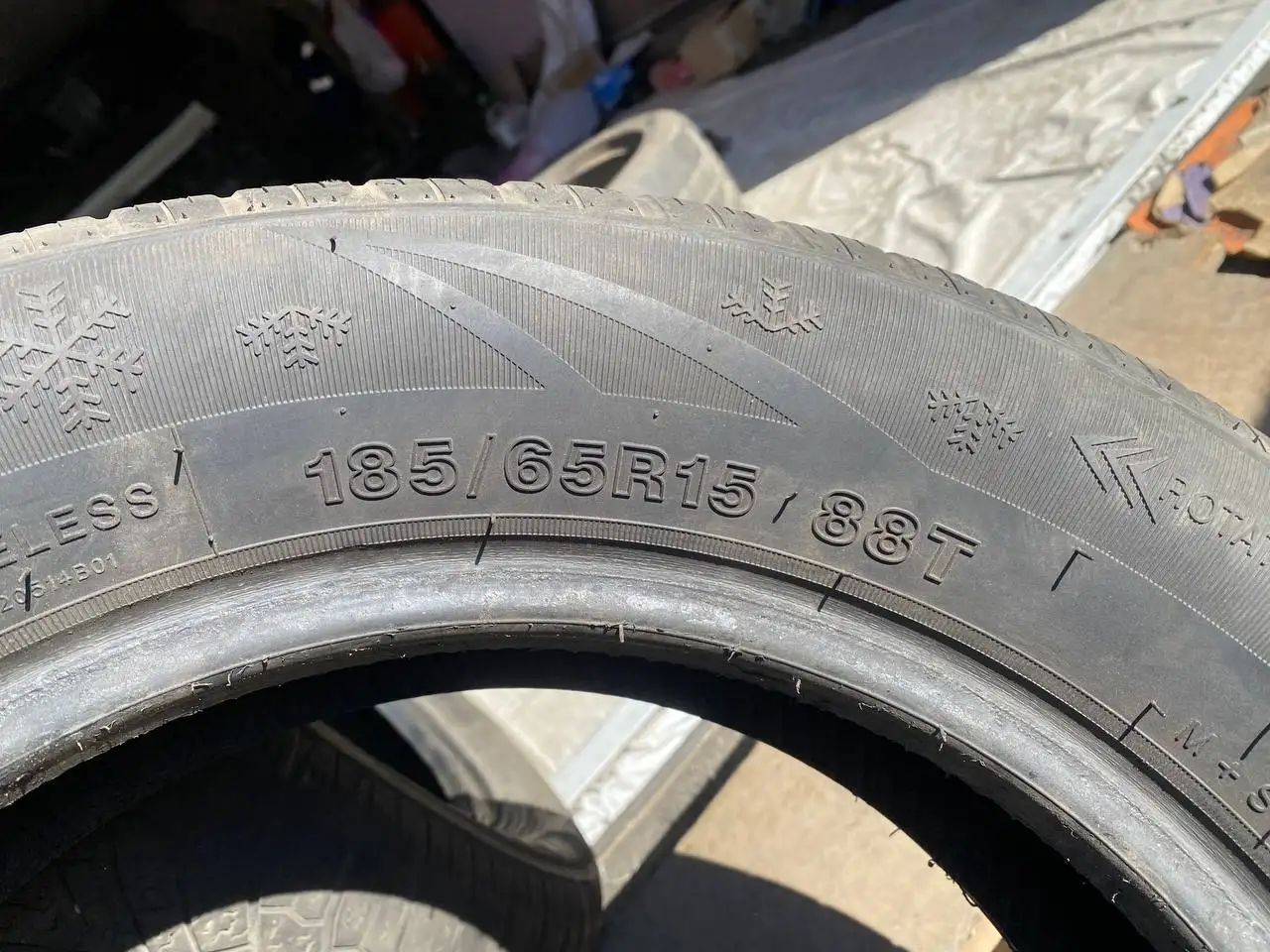 Продажа шин R15 и R19 - Шины и диски (Авто) в Иркутск