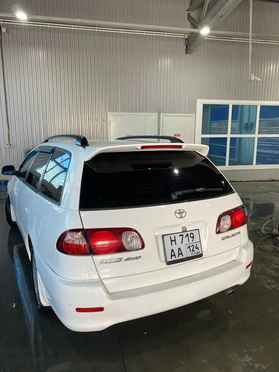 Toyota Caldina 2000 года - Авто в Иркутск