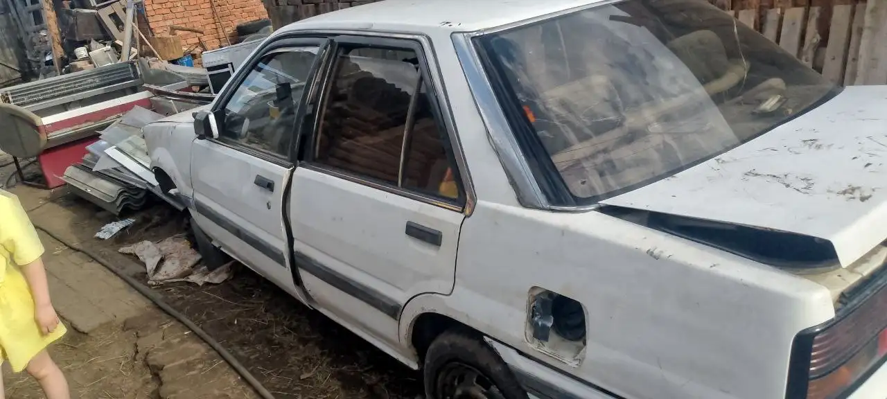 Продажа старенького автомобиля в Иркутске - Автомобили (Авто) в Иркутск
