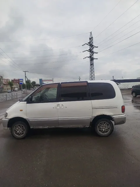 Ниссан Серена 1999 АКПП 4вд - Автобусы в Иркутск