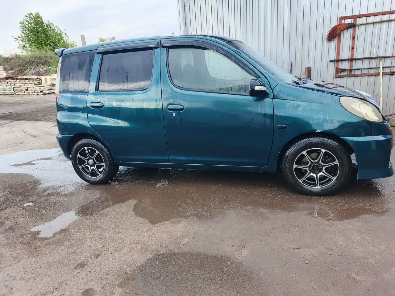 Магнитола Aura процессорная и комплект колес R14 4/100 - Запчасти (Авто) в Иркутск