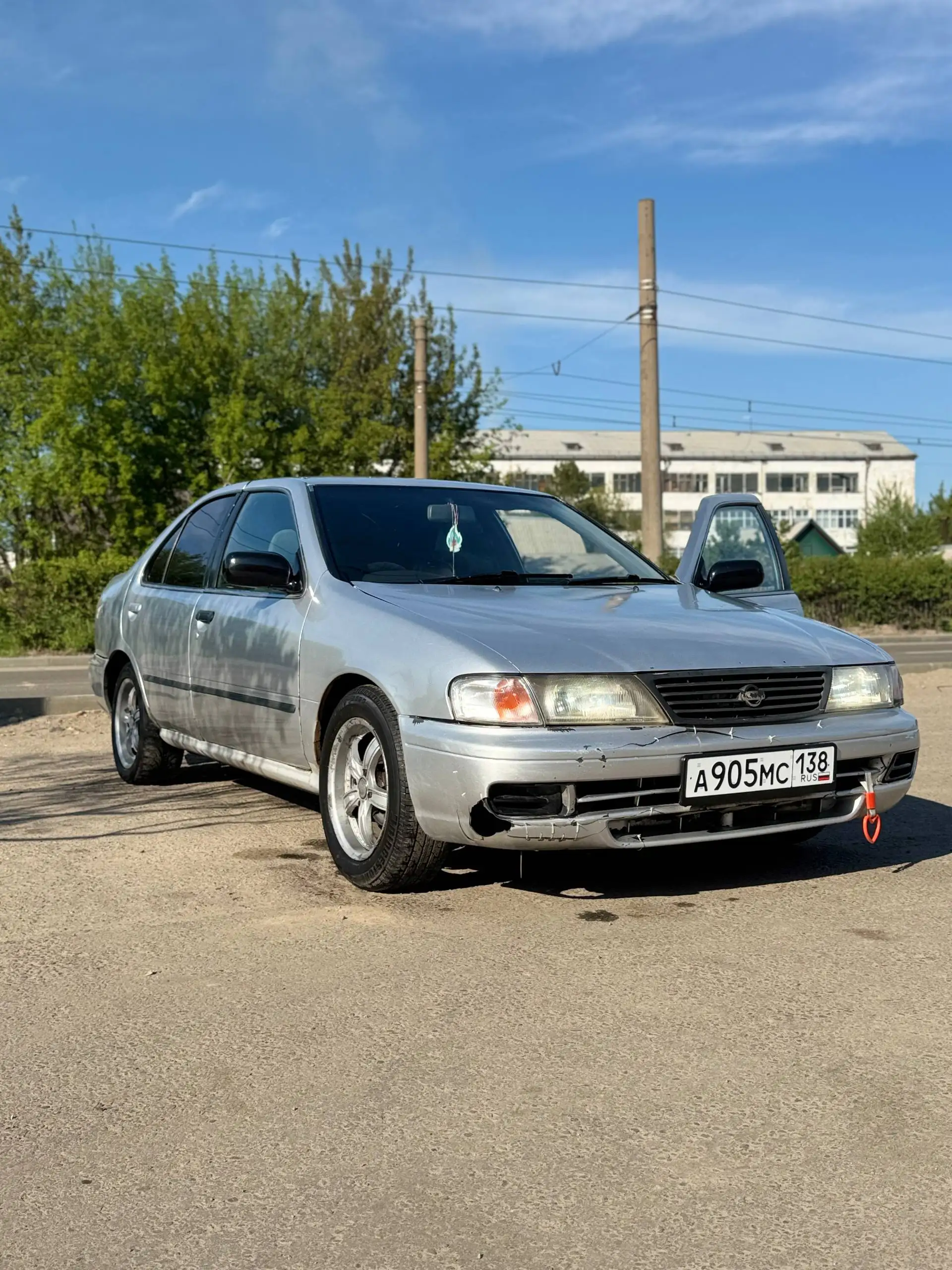 Продажа Nissan Sunny 1998 - Авто в Иркутск