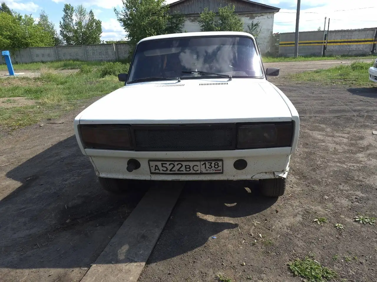 Продам ВАЗ 2107 на 16-й резине - Легковые автомобили (Авто) в Иркутск