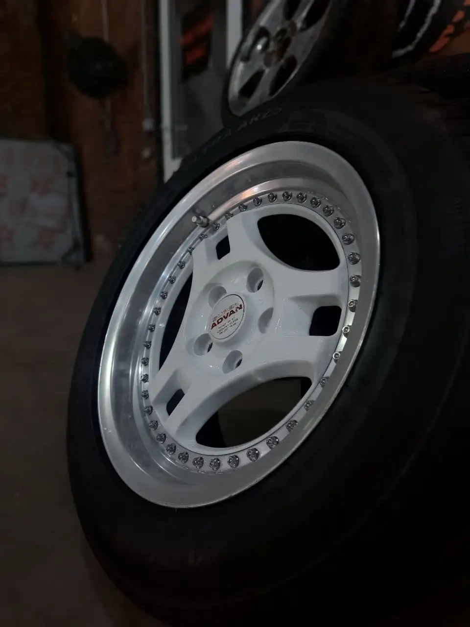 Продажа комплектов дисков и шин BBS, Super Advan и хромовых - Диски и шины (Авто) в Иркутск