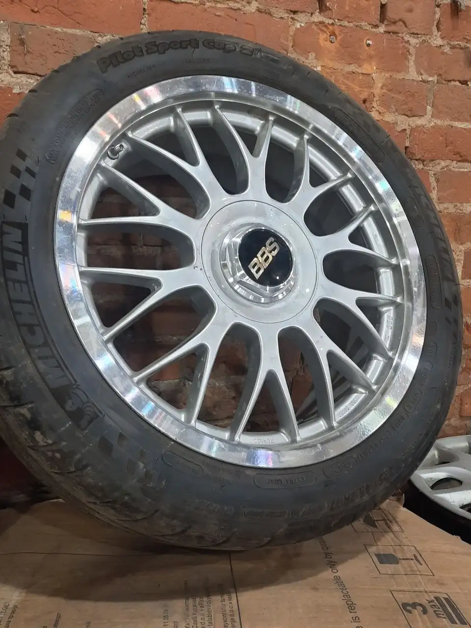 Продажа комплектов дисков и шин BBS, Super Advan и хромовых - Диски и шины (Авто) в Иркутск