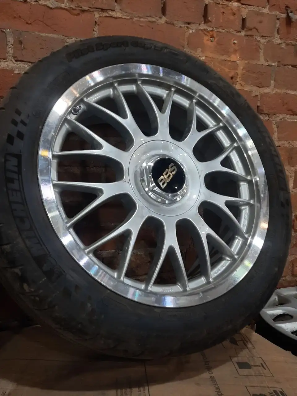 Продажа комплектов дисков и шин BBS, Super Advan и хромовых - Диски и шины (Авто) в Иркутск
