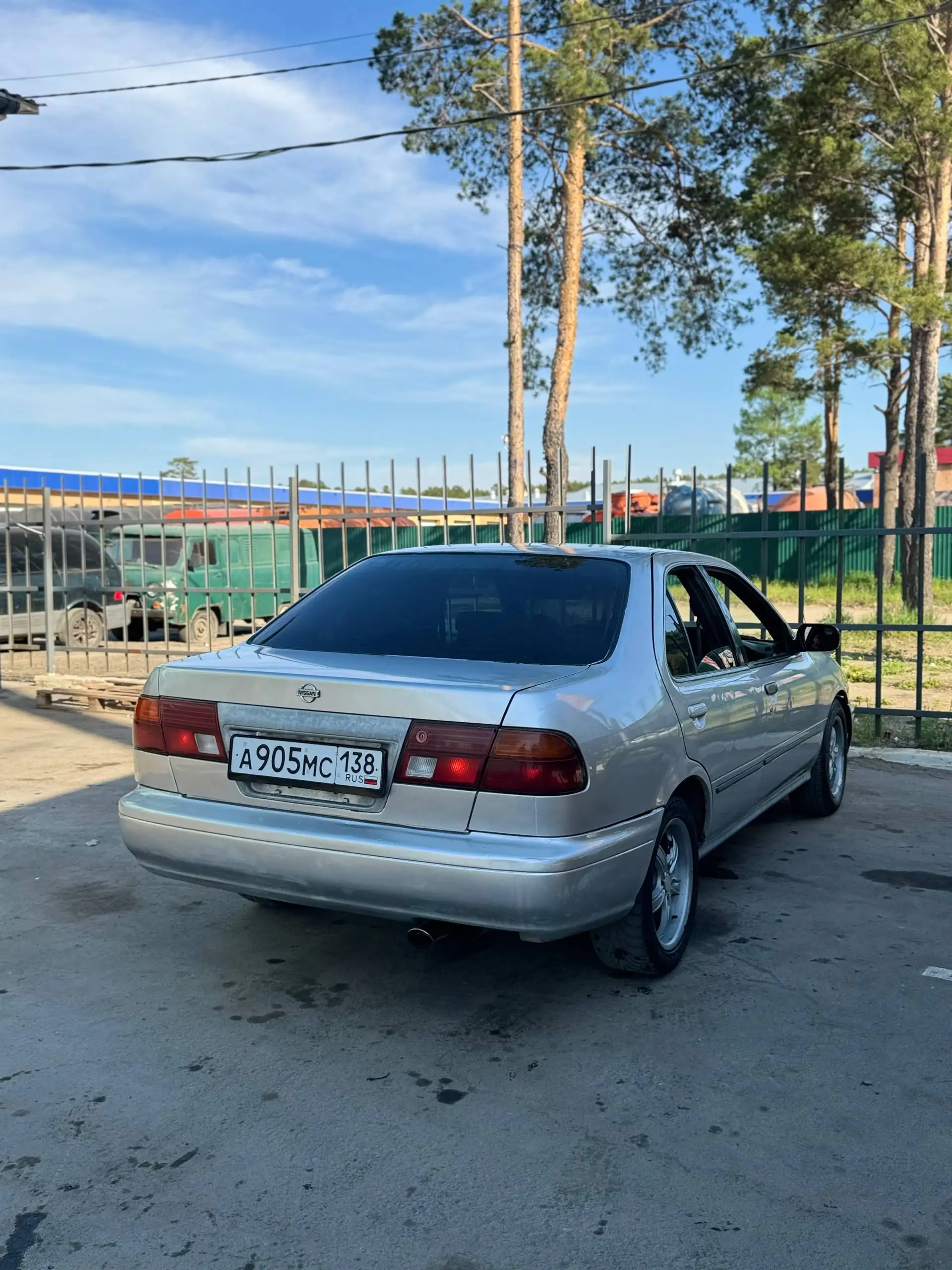Nissan Sunny 1.5 АКПП - Легковые автомобили (Авто) в Иркутск