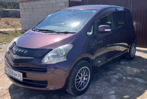 Toyota Ractis 2010 - Мототехника в Иркутск