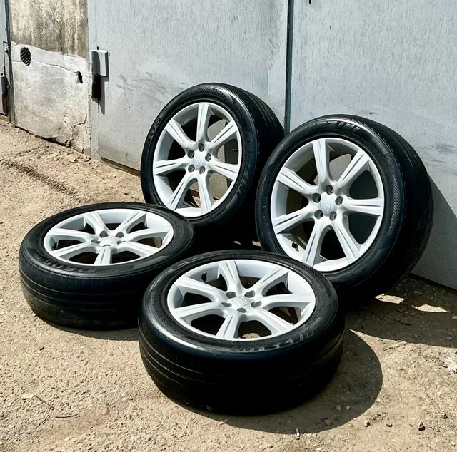 Комплект колес Enkei R17 5*100 - Звук и электроника в Иркутск
