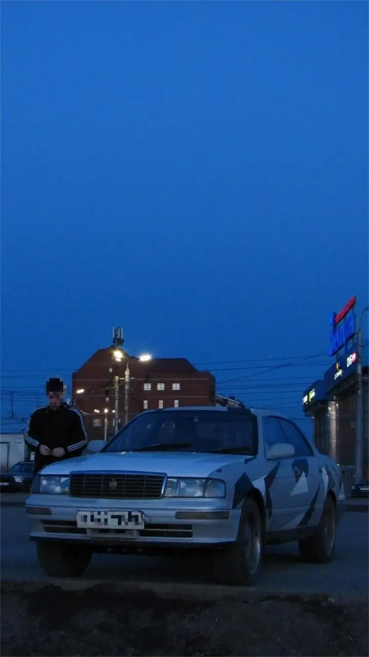 Toyota Crown GS141 2.0 - Легковые автомобили (Авто) в Иркутск