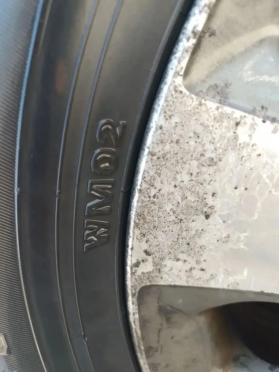 Продажа дисков 5/100 и резины 205/65R15 - Шины и диски (Авто) в Иркутск