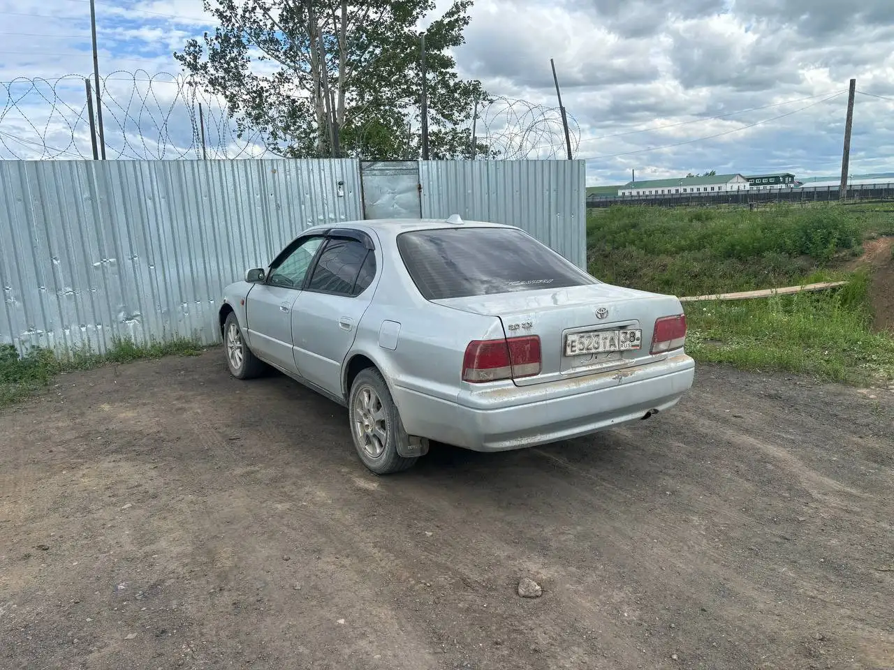 Автомобиль 180 000 рублей, обмен возможен - Легковые автомобили (Авто) в Иркутск