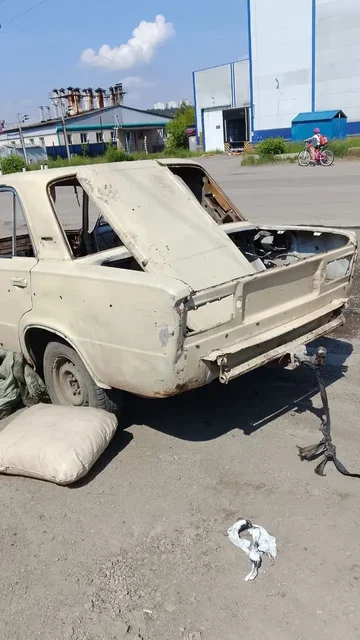 Обмен ВАЗ 2106 кузов с документами на бензин - Внедорожники в Иркутск