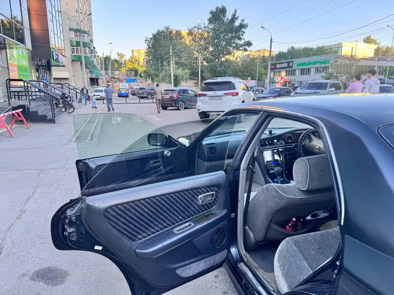 Чайзер на полном ходу - Легковые автомобили (Авто) в Иркутск
