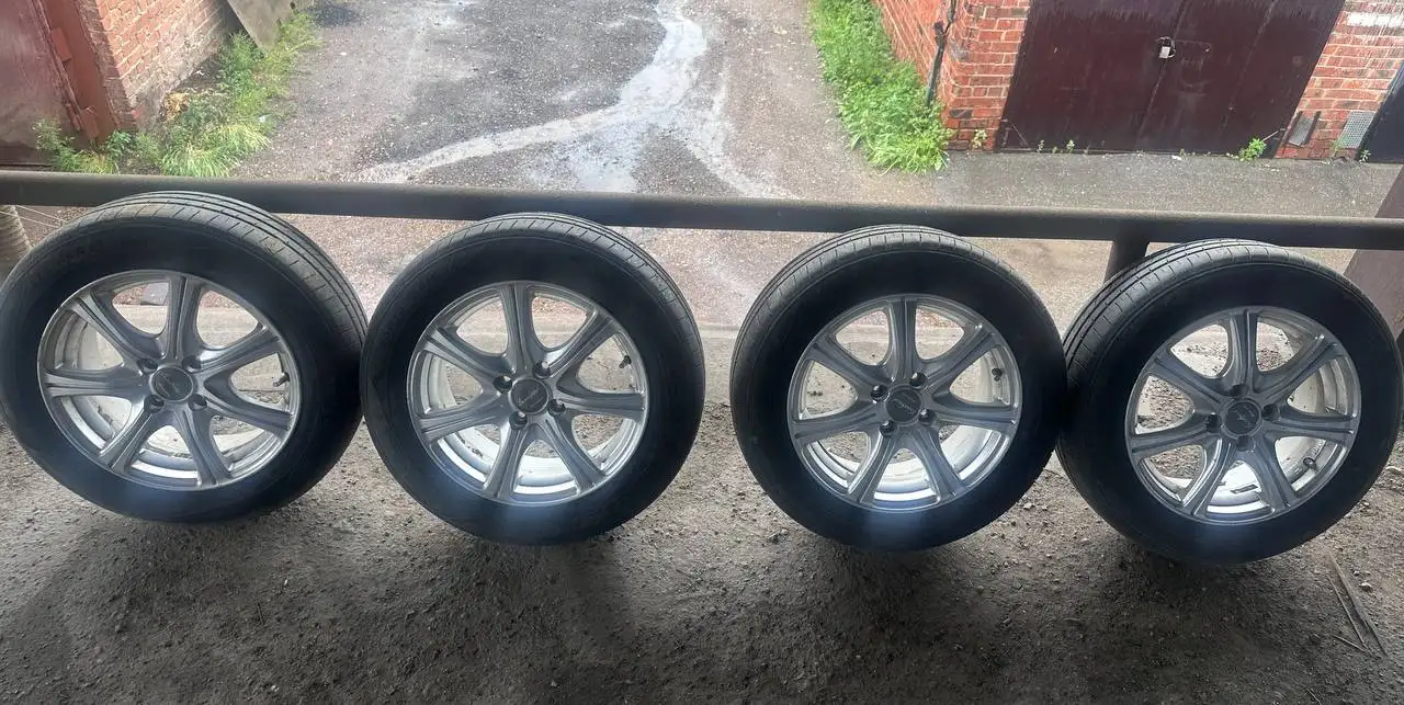 Колеса R15 4/100 - Колеса и шины (Авто) в Иркутск