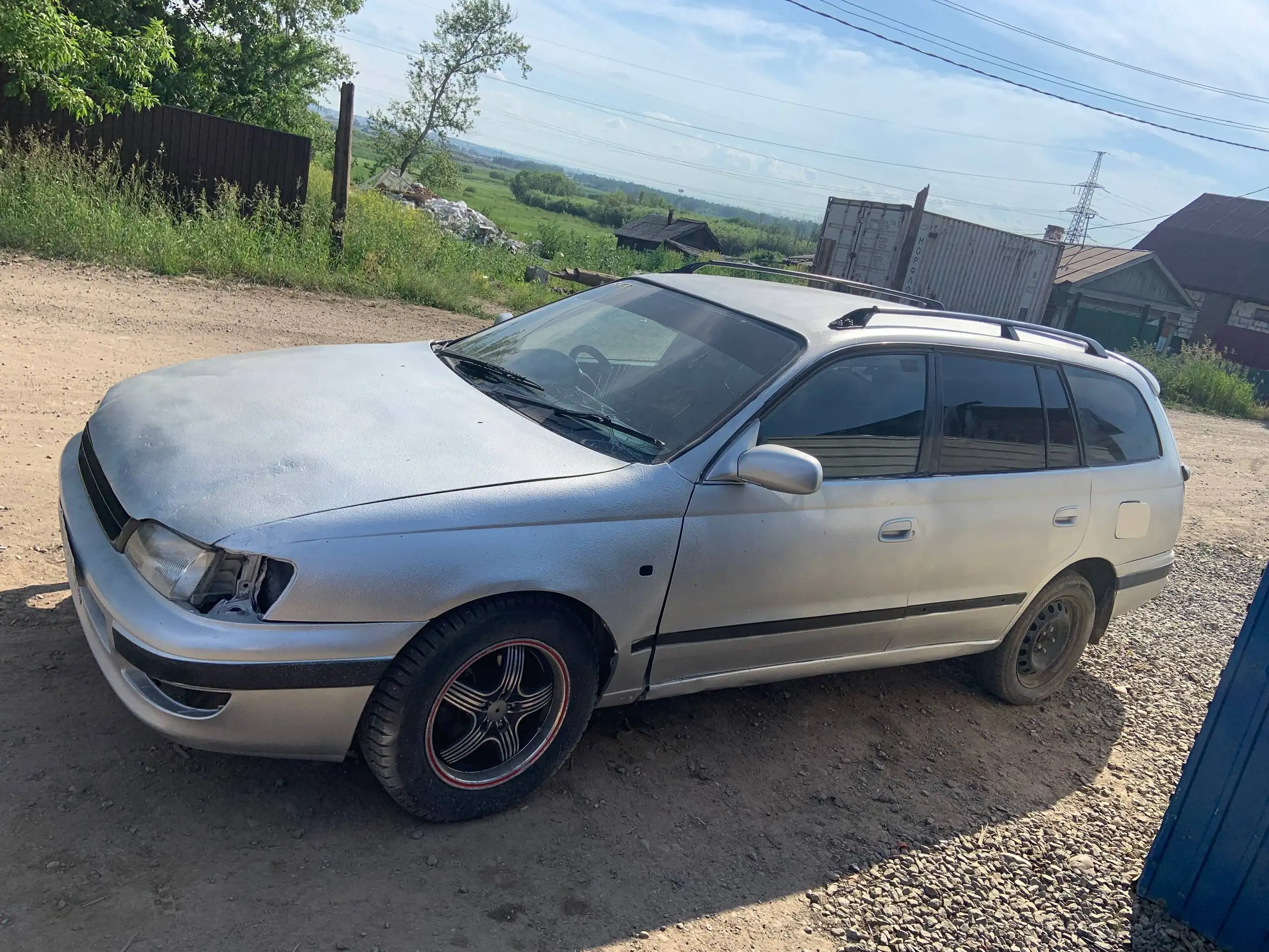 Toyota Cresta 130 кМ/ч на ходу с черным дымом - Авто в Иркутск