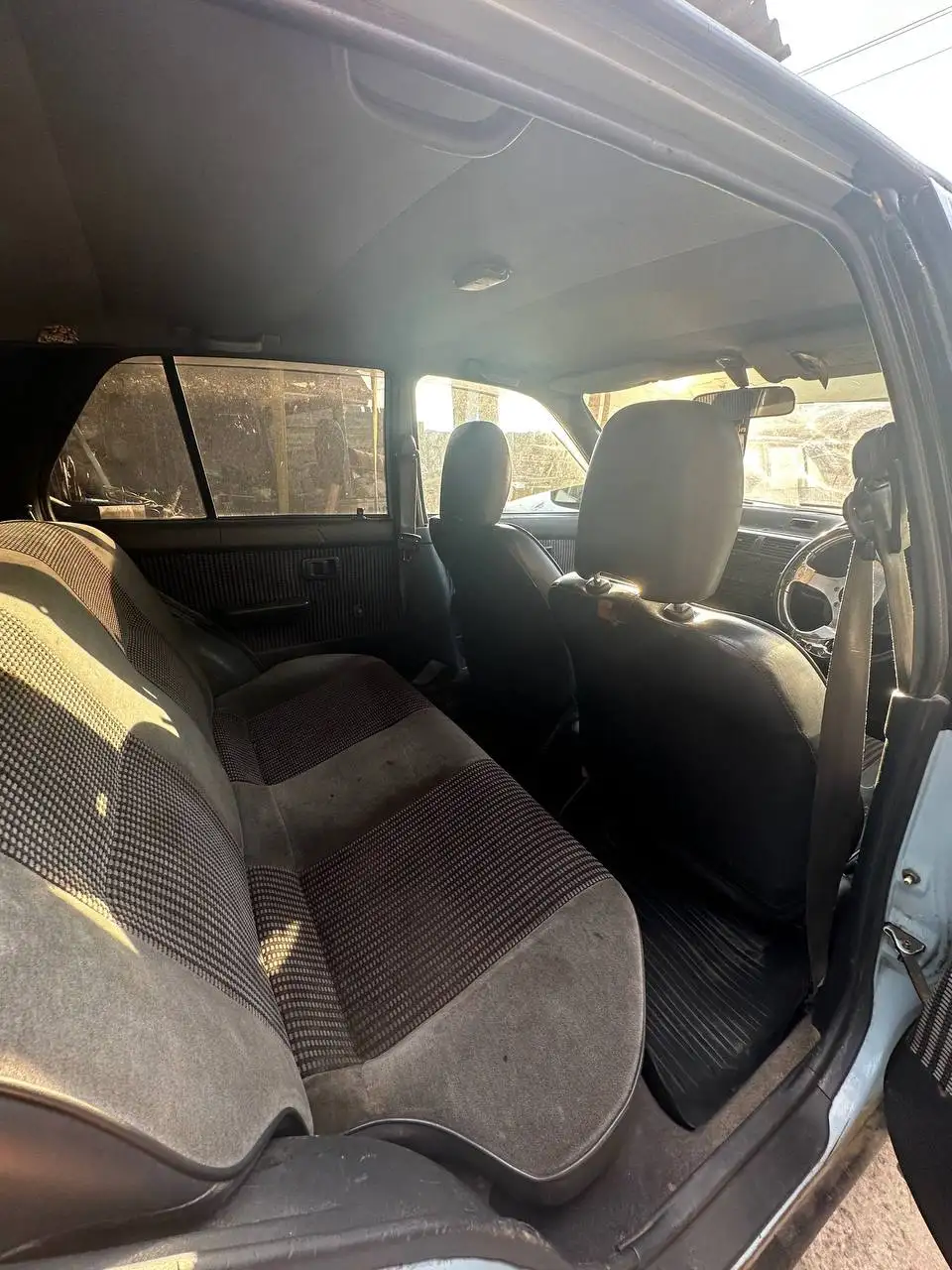 Продам Toyota Starlet четырехдверку - Легковые автомобили (Авто) в Усолье-Сибирское