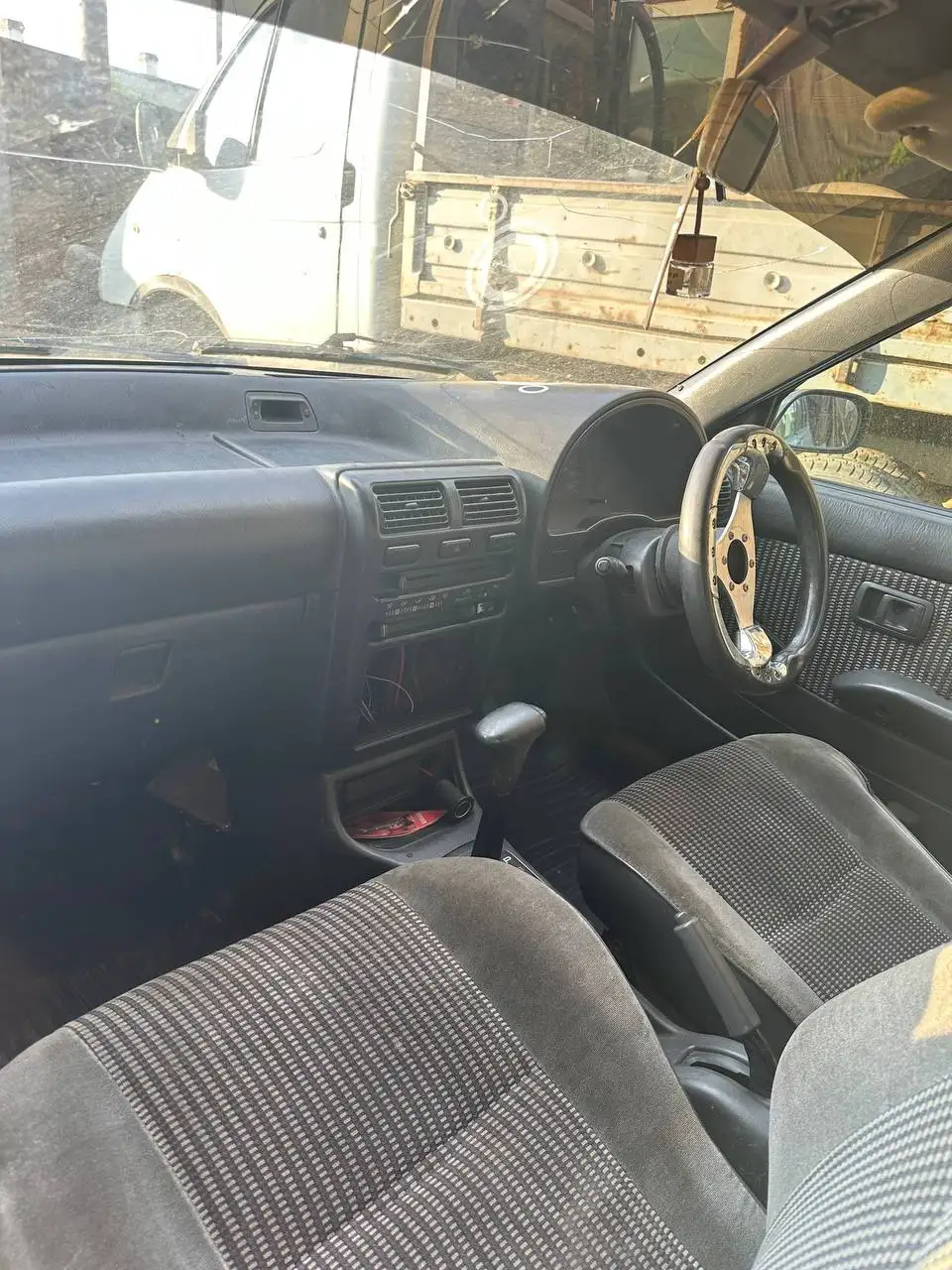 Продам Toyota Starlet четырехдверку - Легковые автомобили (Авто) в Усолье-Сибирское