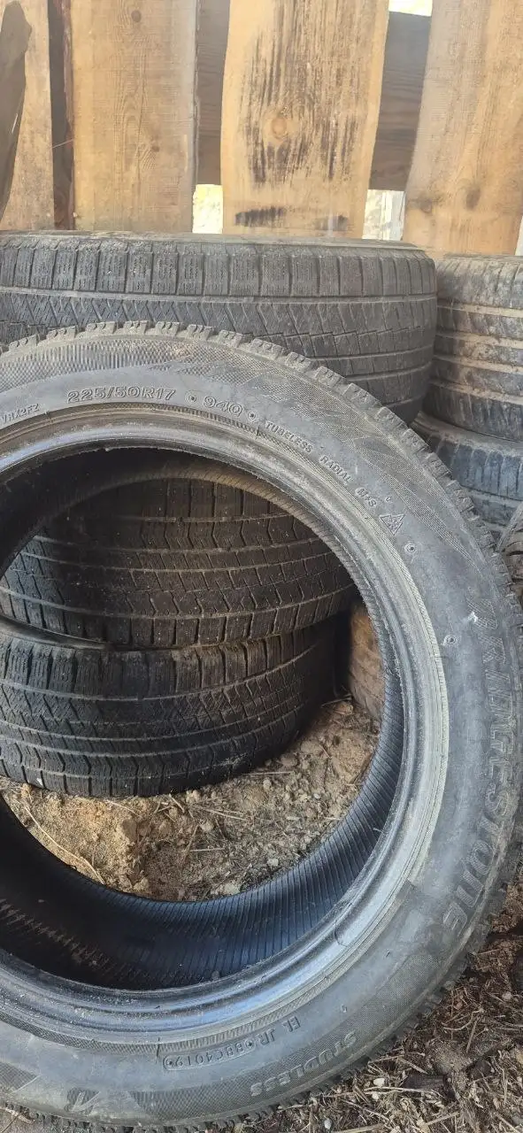 Продажа шин R17 - Шины (Авто) в Иркутск