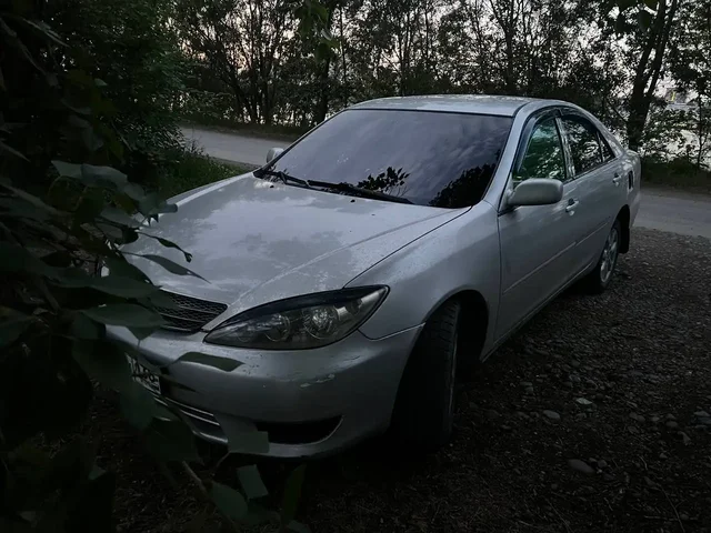 Toyota (предположительно) 2005 года - Бар на крышу в Иркутск