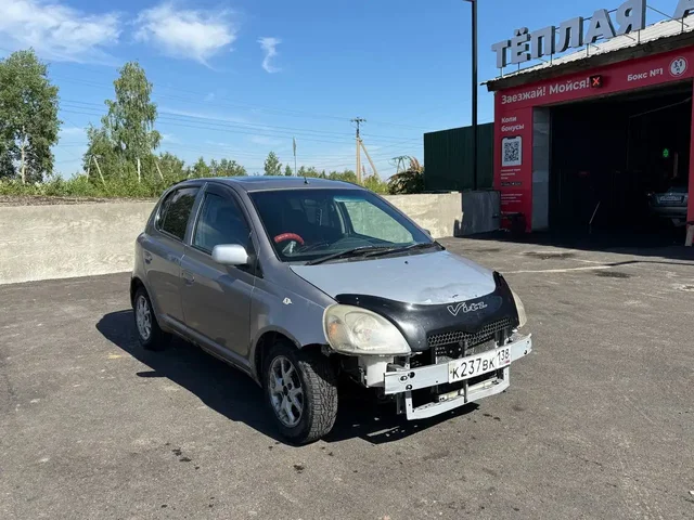 Toyota Vitz 2001 - Коммерческие автомобили в Иркутск