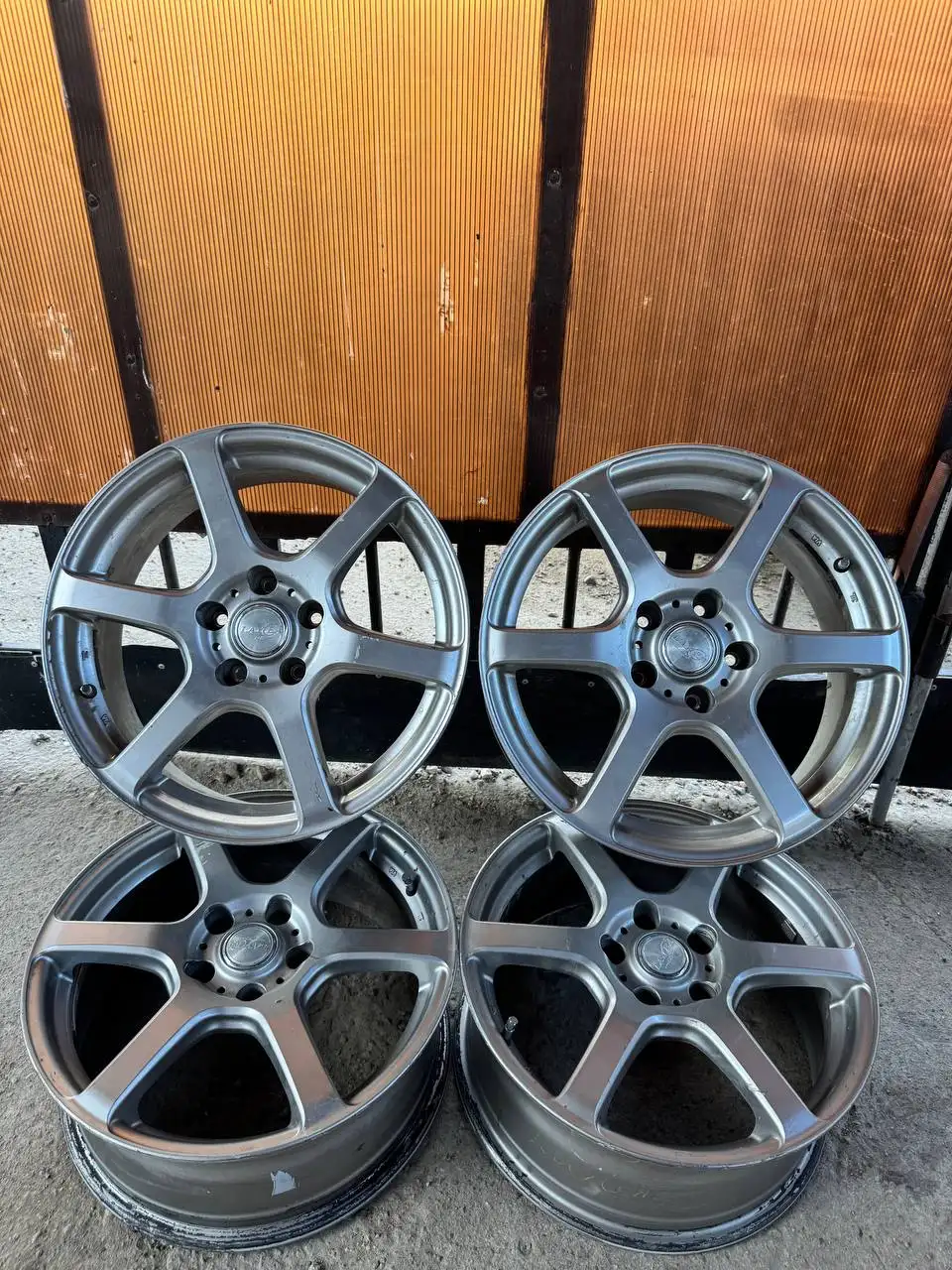 R17 7J 5.114,3 ET около 38 - Колёса и шины (Авто) в Иркутск