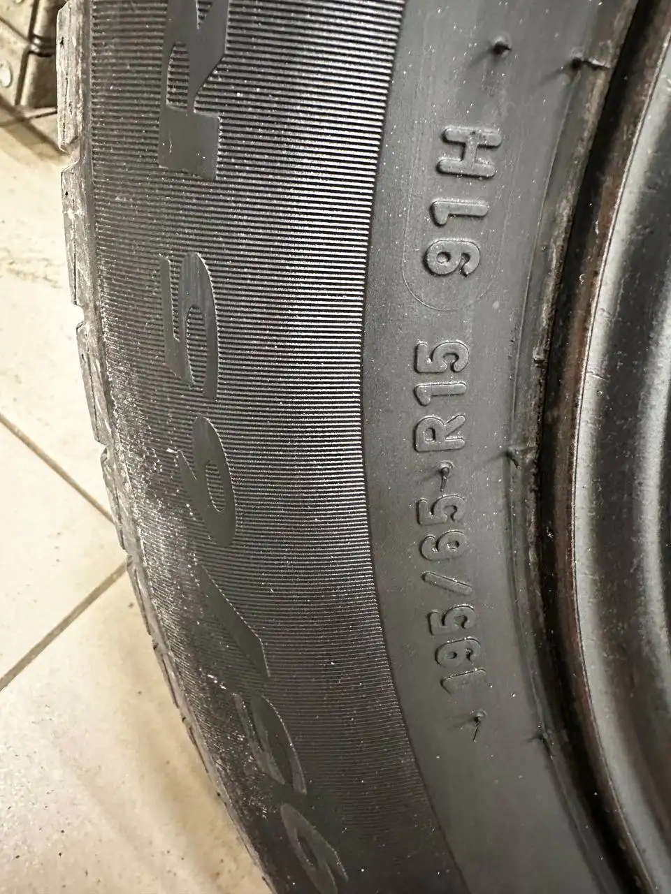 Продам комплект колес 4 100 R15 - Колеса и шины (Запчасти) в Иркутск