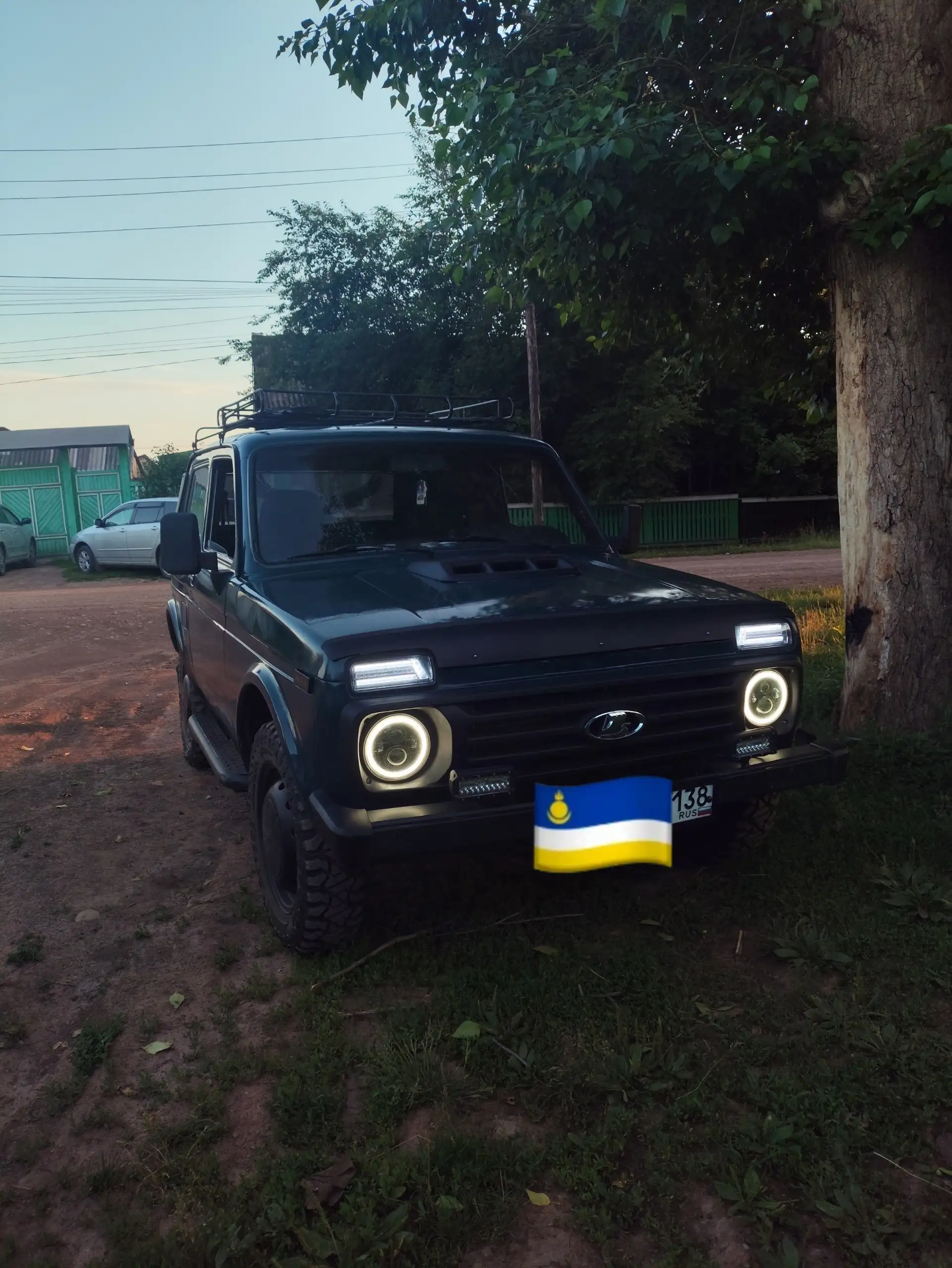 Продажа Нива 2000 - Внедорожники (Авто) в Иркутск
