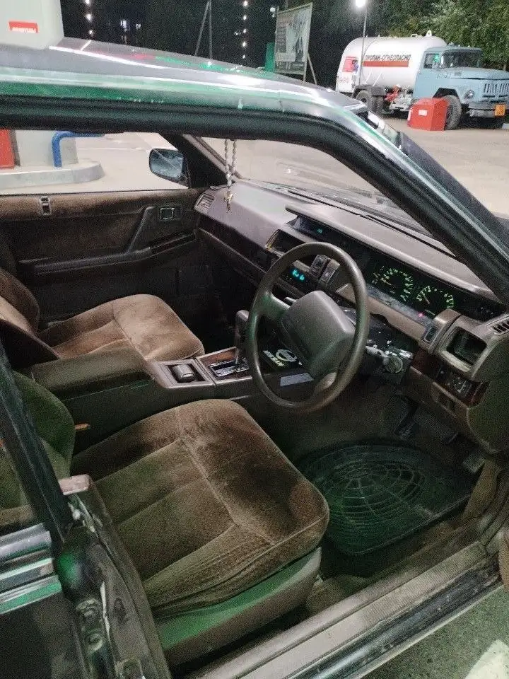 Nissan Cedric 1991 - Легковые автомобили (Авто) в Иркутск
