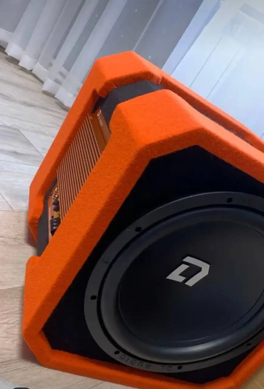 Сабуфер DL Audio Piranha 1200 Вт - Автозвук (Запчасти) в Иркутск