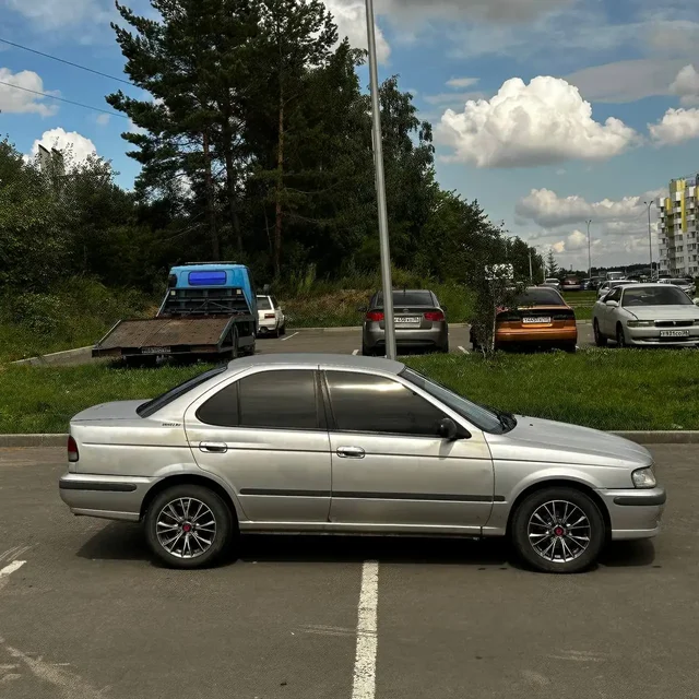 Автомобиль в отличном состоянии - Гибриды в Иркутск