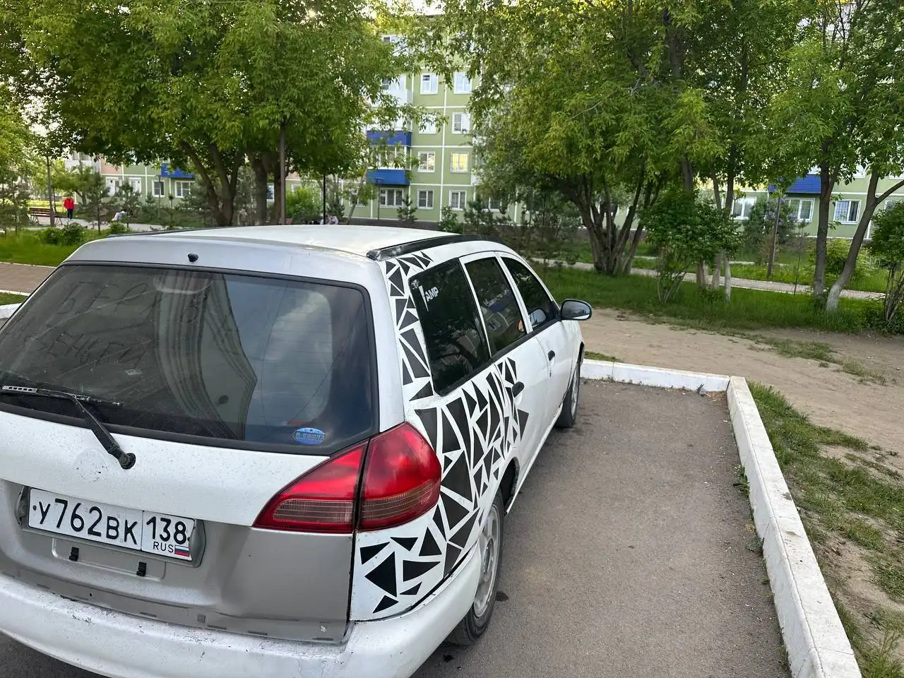 Ниссан Вингроуд 1999 г. в Усолье - Авто в Усолье