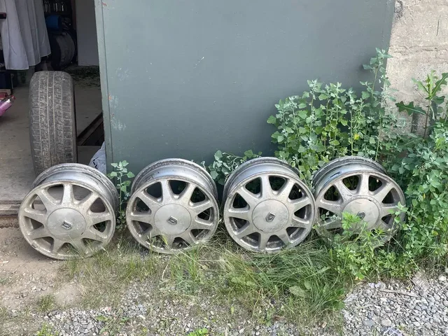 Продам литые диски 7хR15 5х114,3 - Топливная система в Иркутск