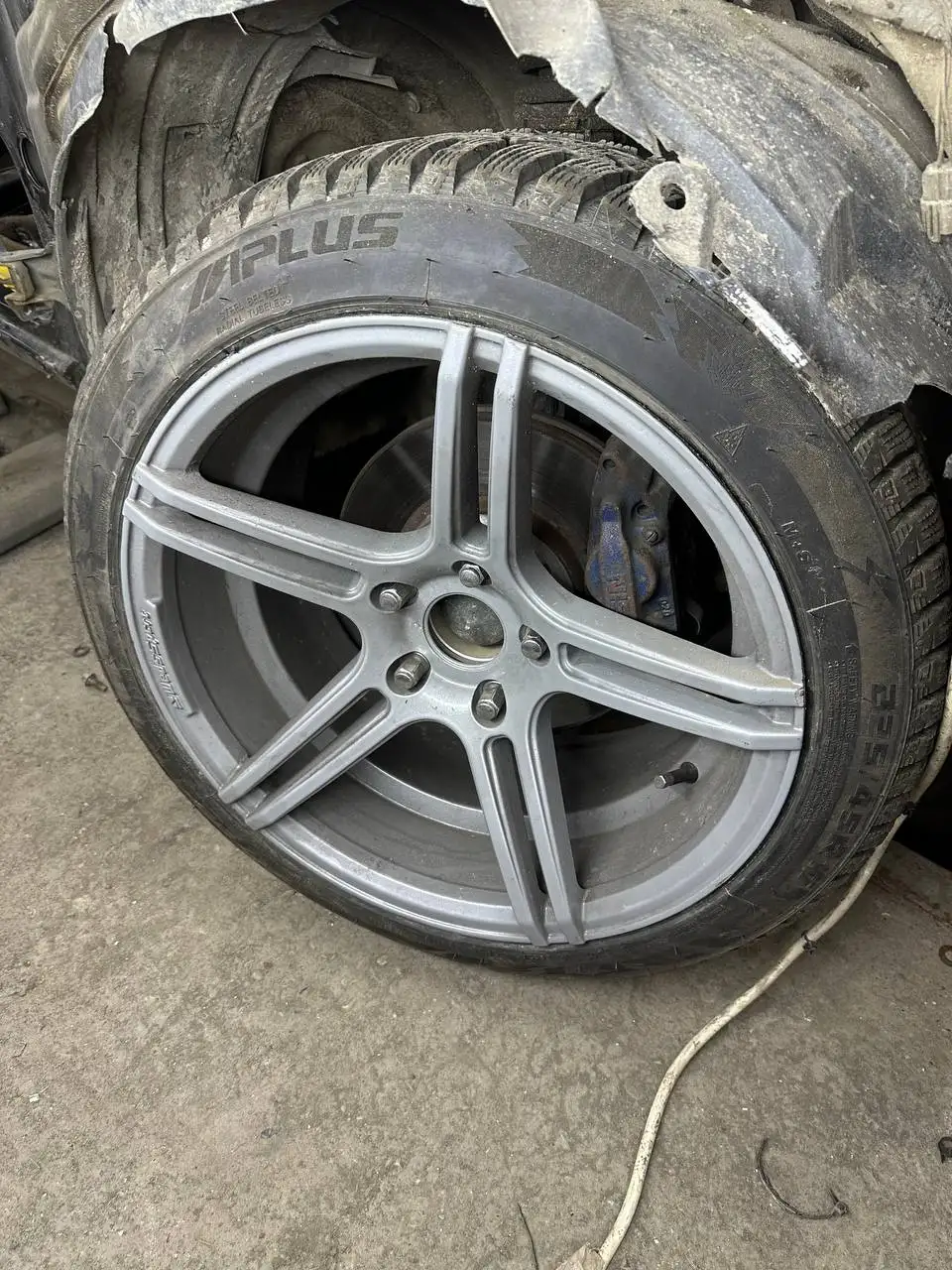 Продам 5/114 R17 колеса - Запчасти в Иркутск
