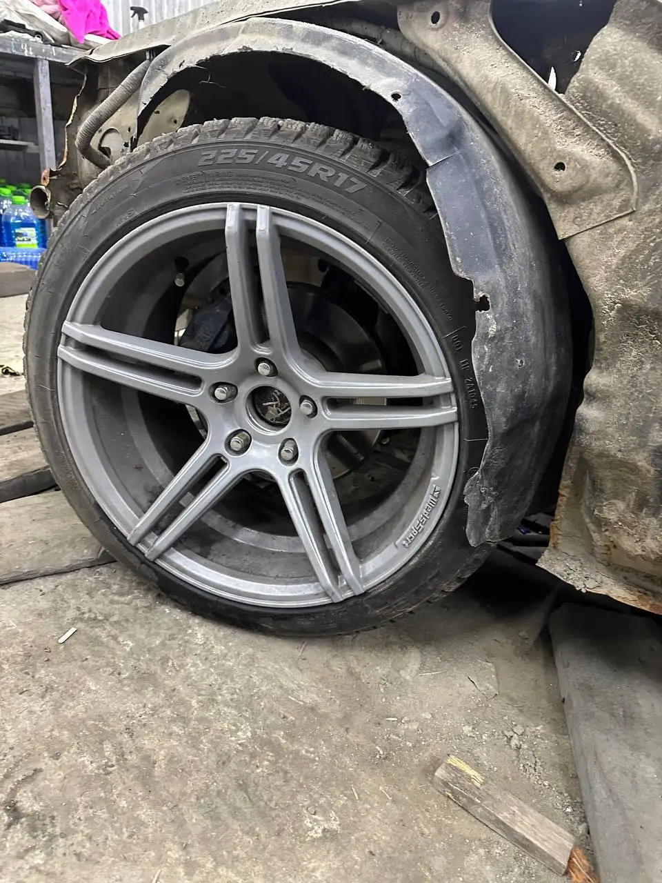 Продам 5/114 R17 колеса - Запчасти в Иркутск