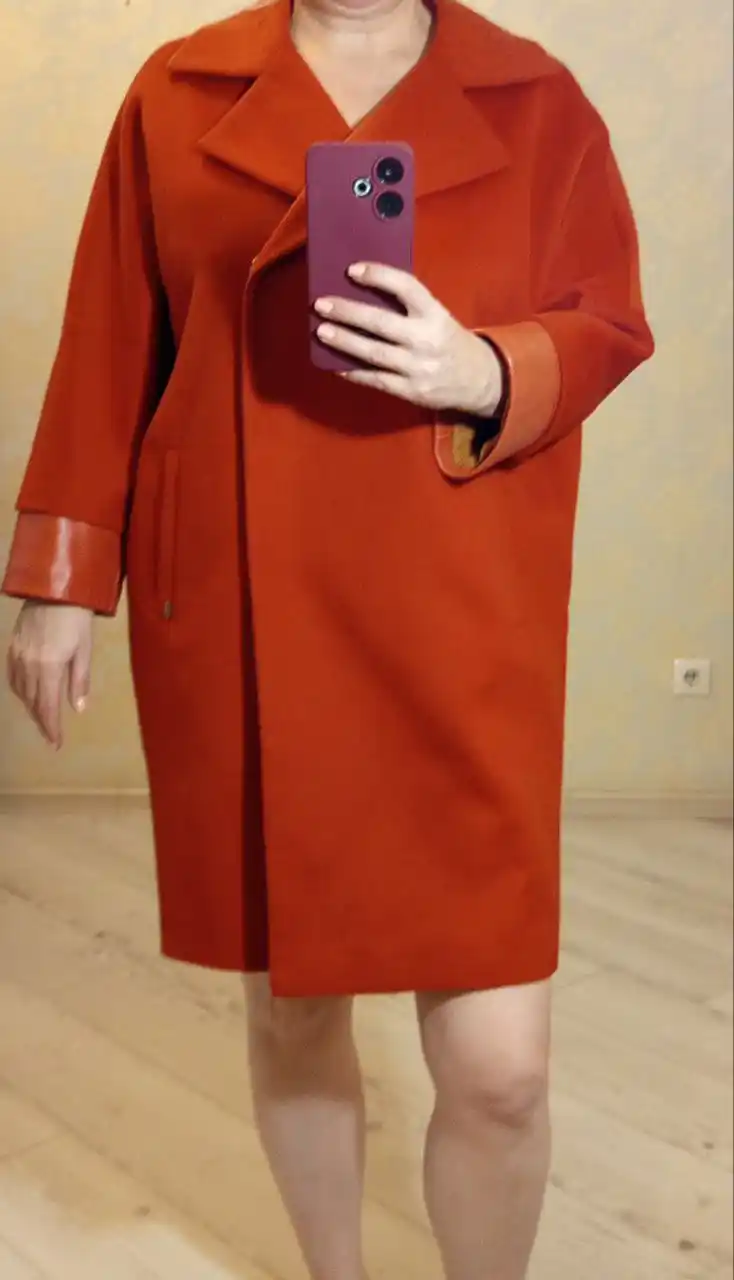 Женское пальто Dolche Moda терракотового цвета