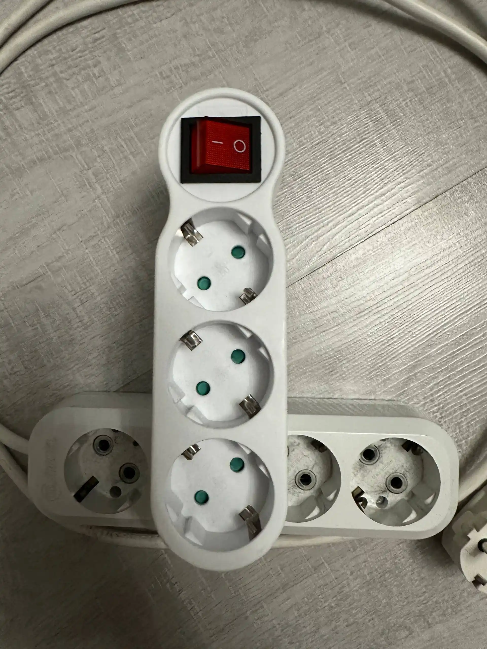 Удлинитель с разветвителем