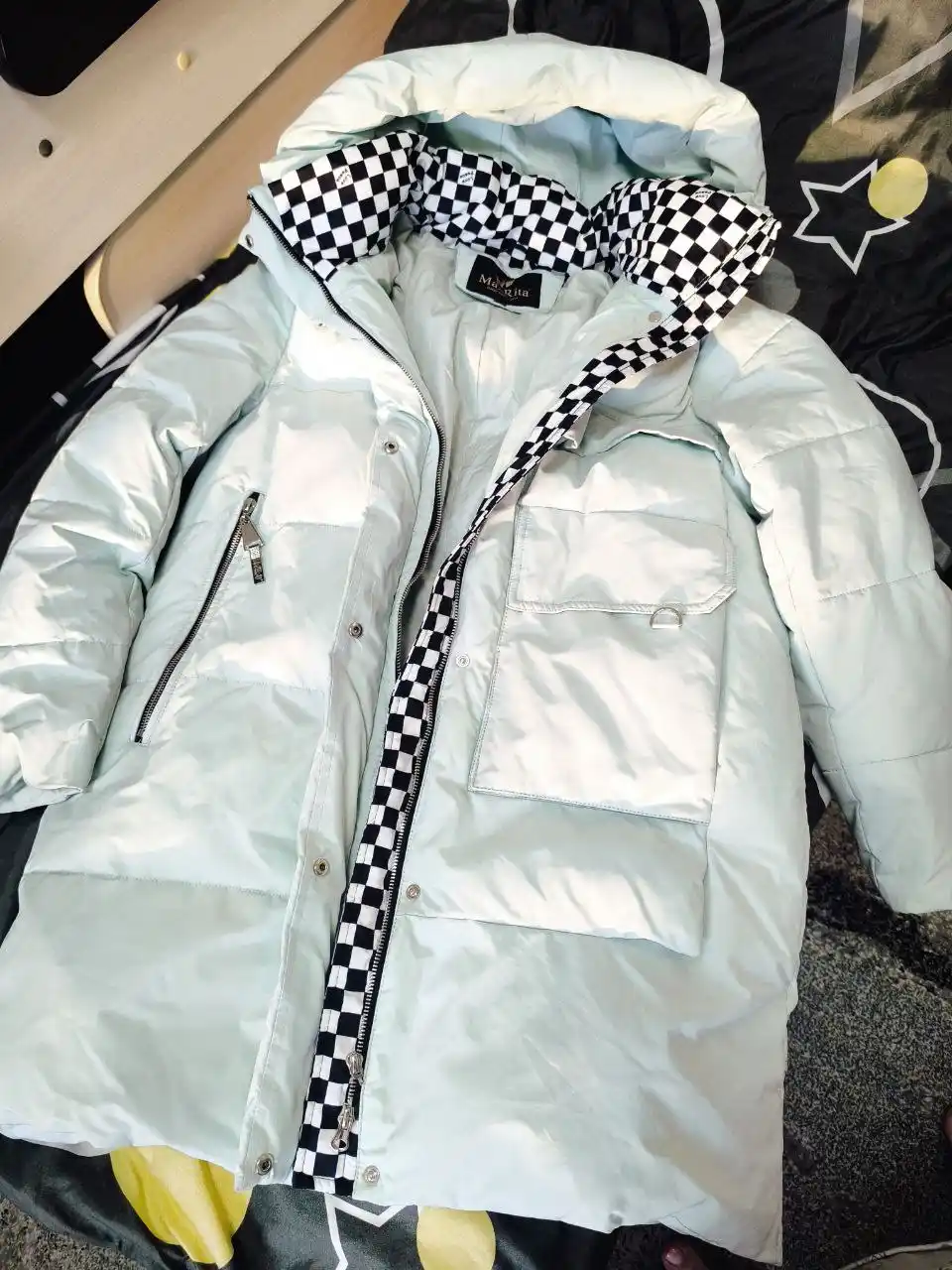 Женская зимняя куртка удлинённая