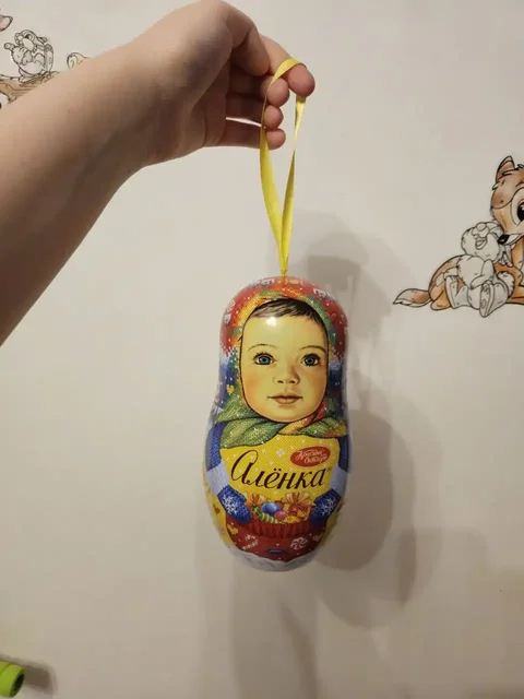 Жестяная банка от конфет Алёнка - Хобби и отдых в Люберцы