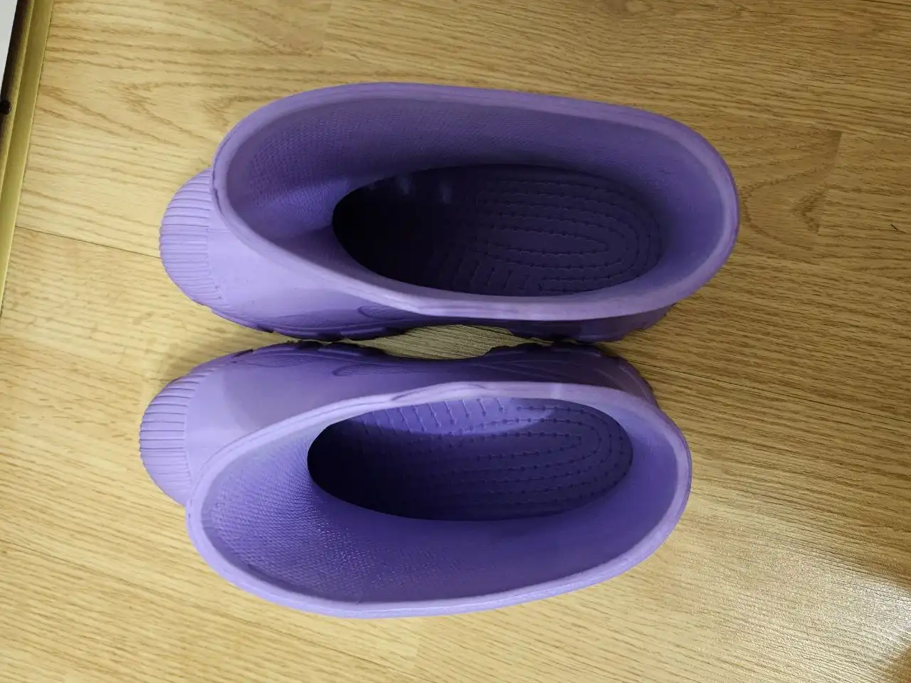 Резиновые сапоги