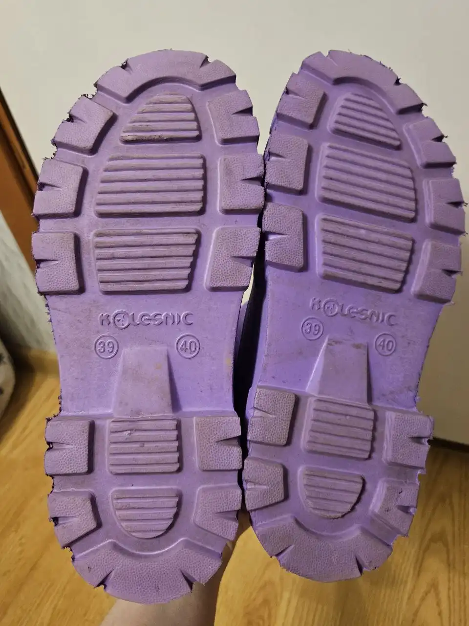 Резиновые сапоги