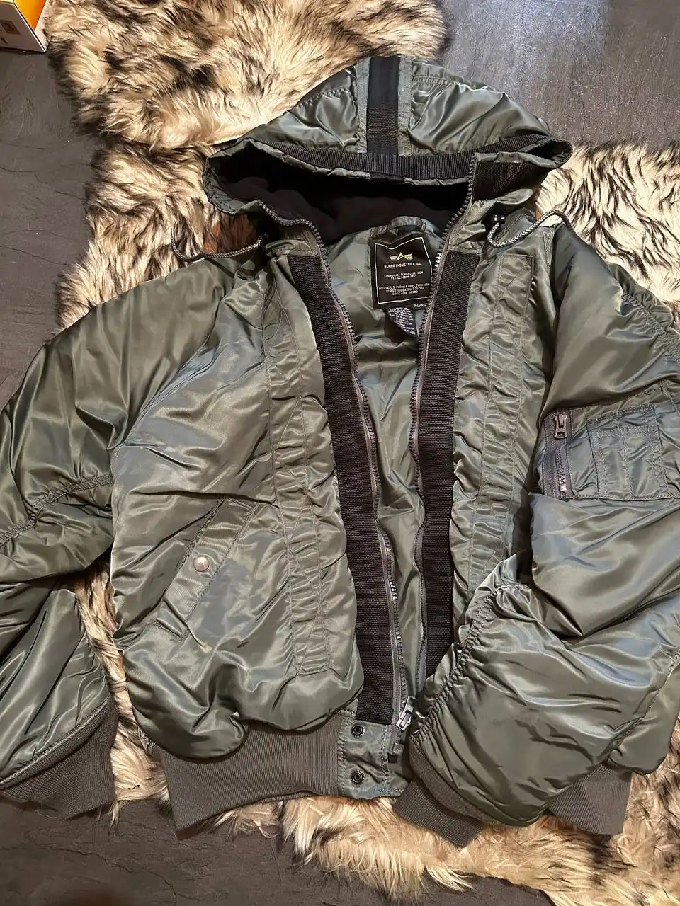 Мужская утепленная куртка