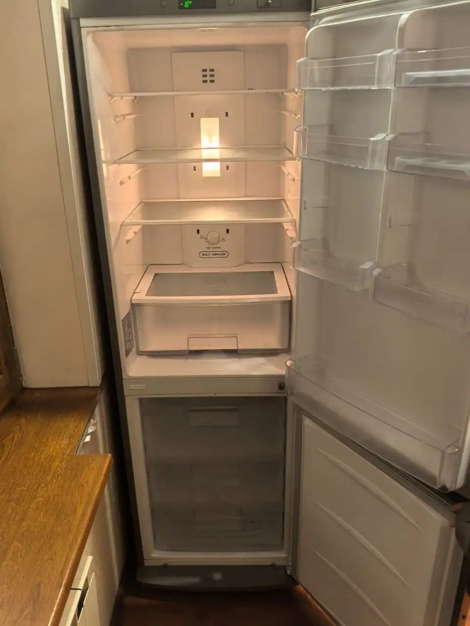 Продажа бытовой техники и мебели