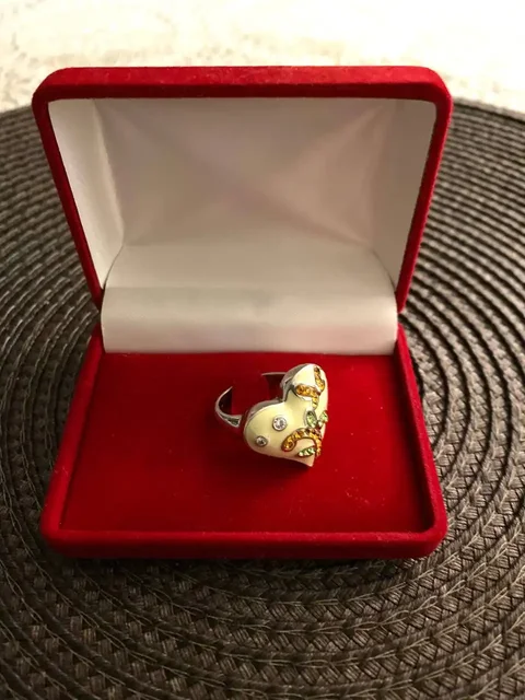 Серебряное кольцо сердечко 925 пробы - Хобби и отдых в Люберцы