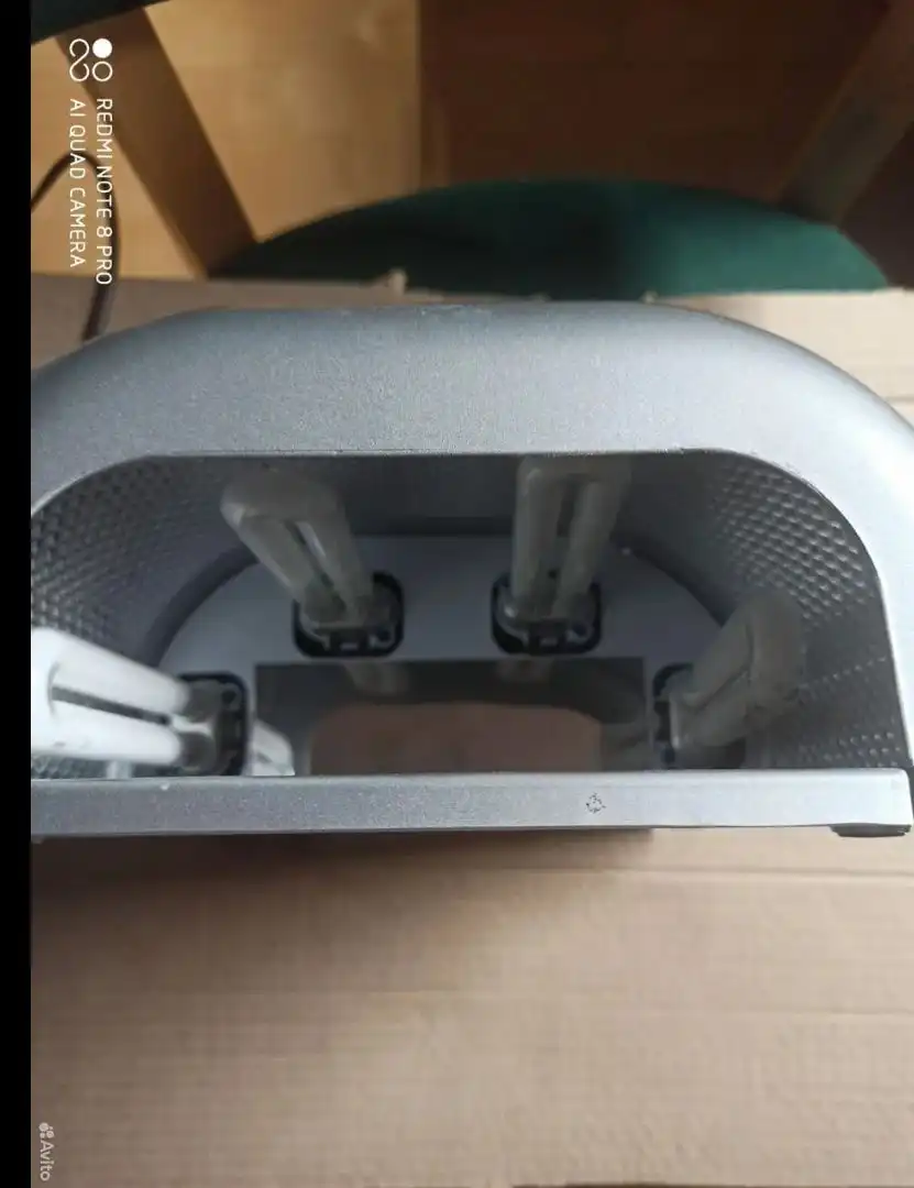 Лампа для ногтей